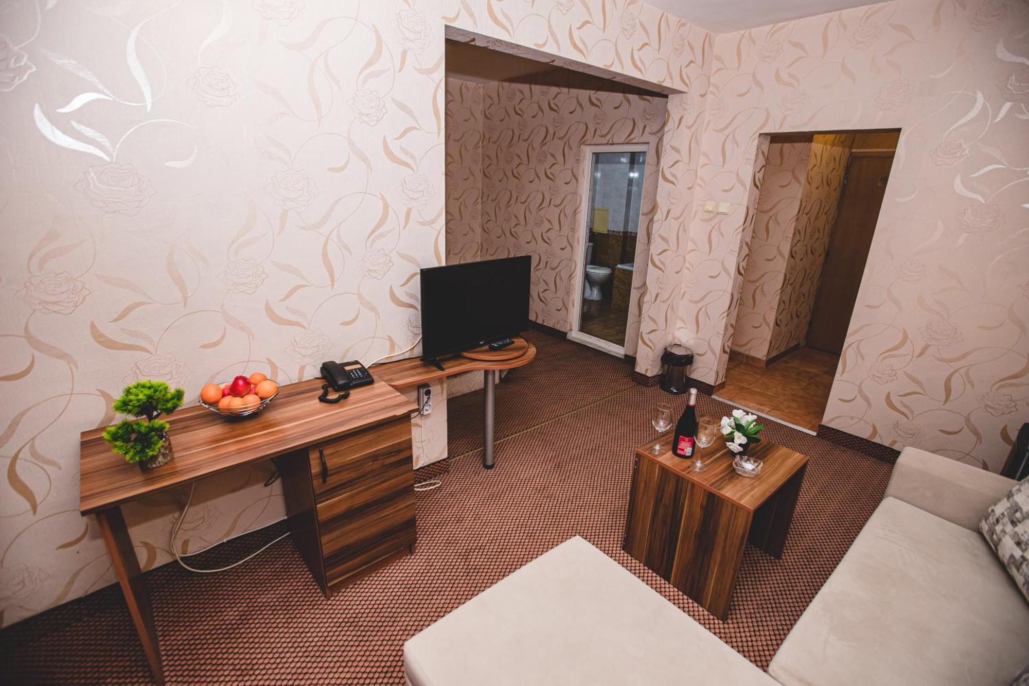 Rodopi Hotel Haskovo Extérieur photo