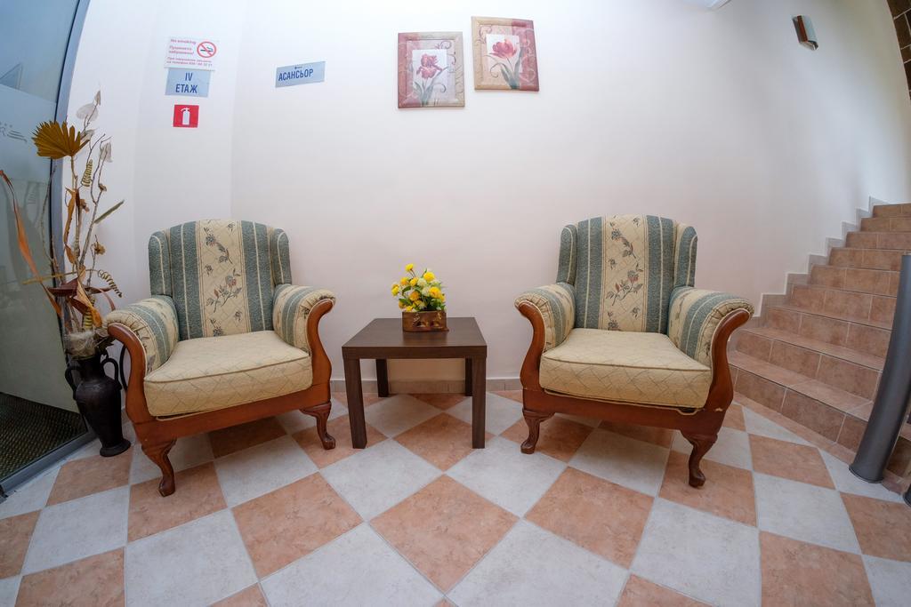 Rodopi Hotel Haskovo Extérieur photo