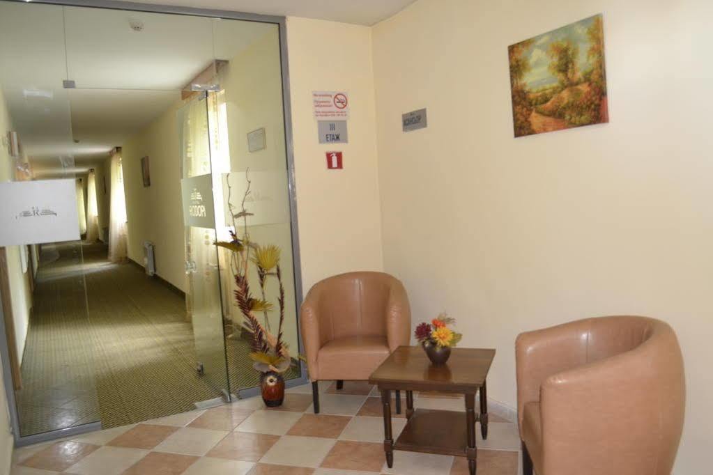 Rodopi Hotel Haskovo Extérieur photo